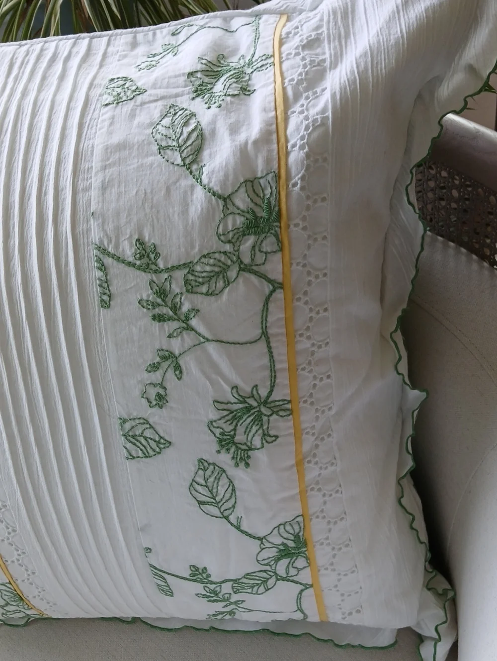 Floral Pillow Green White Ruffled Candies Euro 26